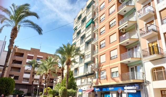 Resale - Apartment -
Sax - Inland