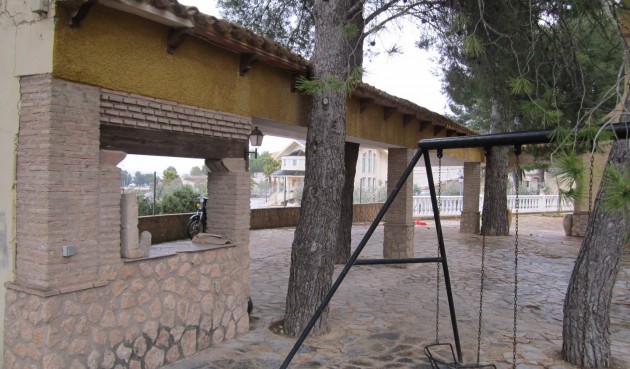 Resale - Villa -
Yecla - Inland