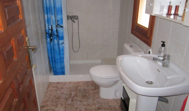 Resale - Villa -
Yecla - Inland