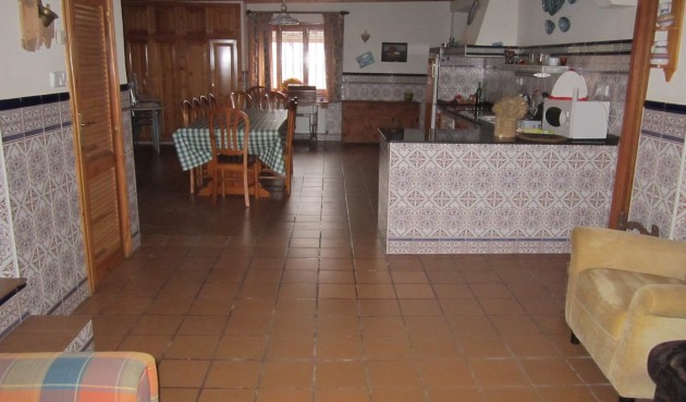 Resale - Villa -
Yecla - Inland