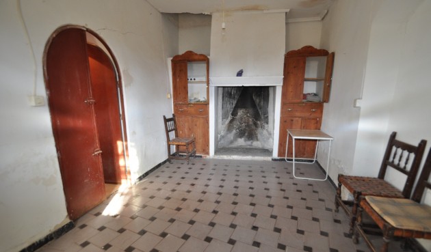 Resale - Villa -
Fortuna - Inland