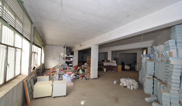 Resale - Town House -
Petrer - Inland