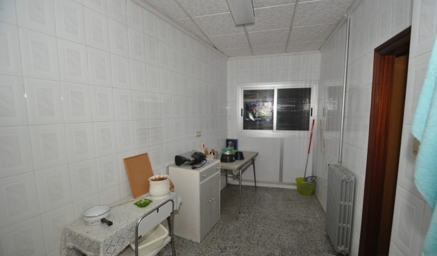 Resale - Town House -
Petrer - Inland