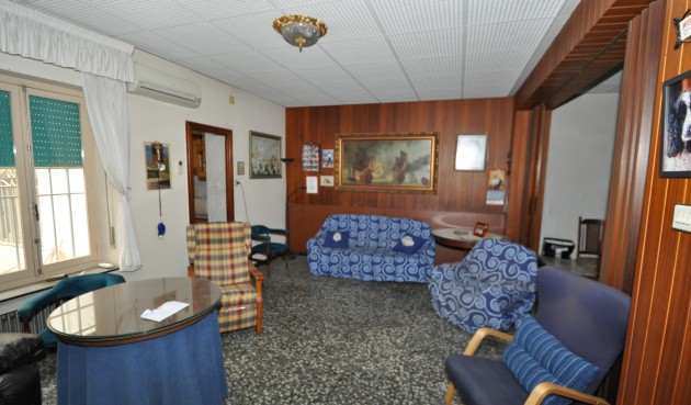 Resale - Town House -
Petrer - Inland