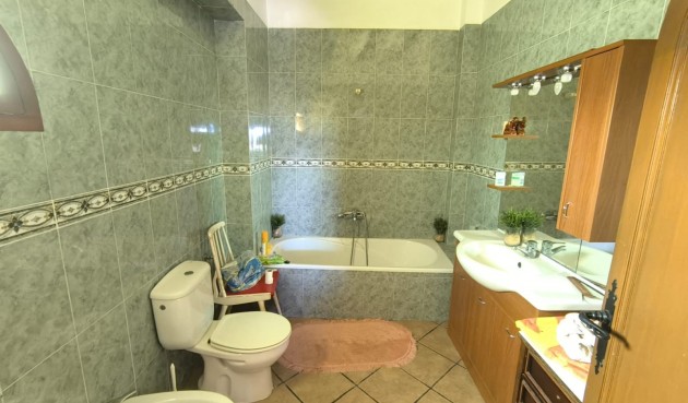 Resale - Villa -
Novelda - Inland