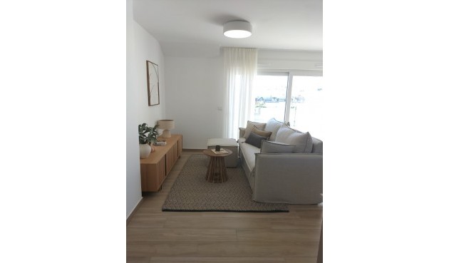Återförsäljning - Apartment -
Orihuela - Inland