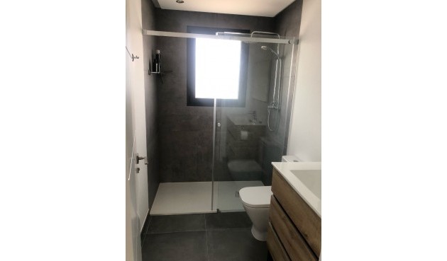 Resale - Villa -
Pinoso - Inland