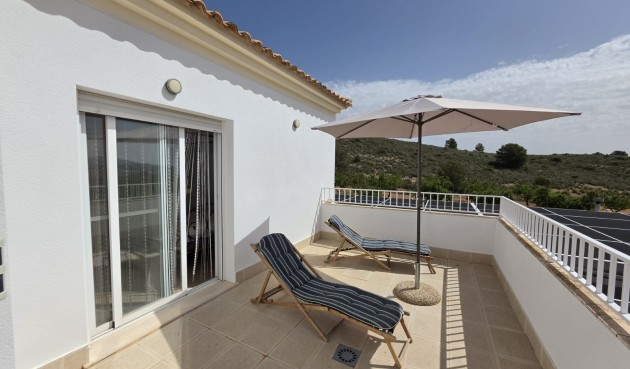 Brukt - Villa -
Pinoso - Inland