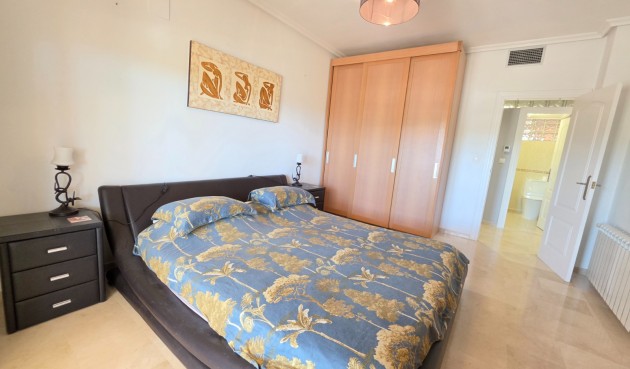 Resale - Villa -
Pinoso - Inland
