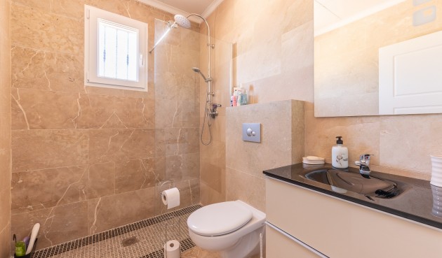 Resale - Villa -
La Romana - Inland