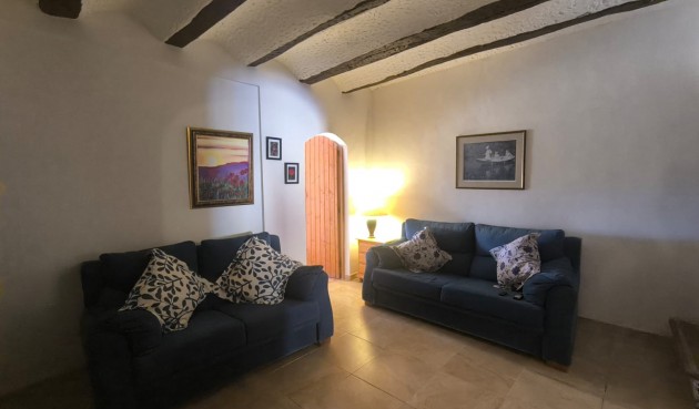 Resale - Villa -
Chinorlet - Inland