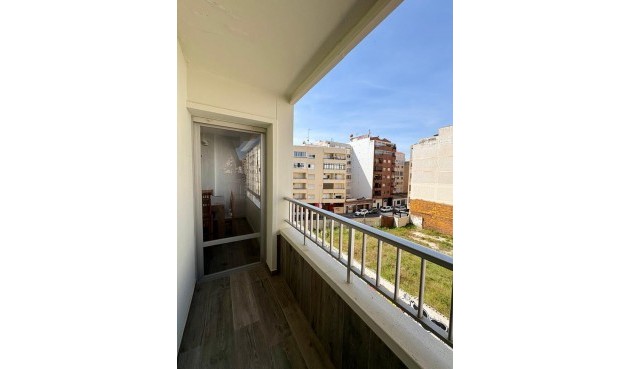 Reventa - Apartment -
Torrevieja - Costa Blanca