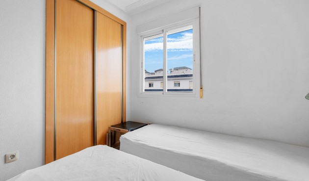 Resale - Apartment -
Torrevieja - Costa Blanca