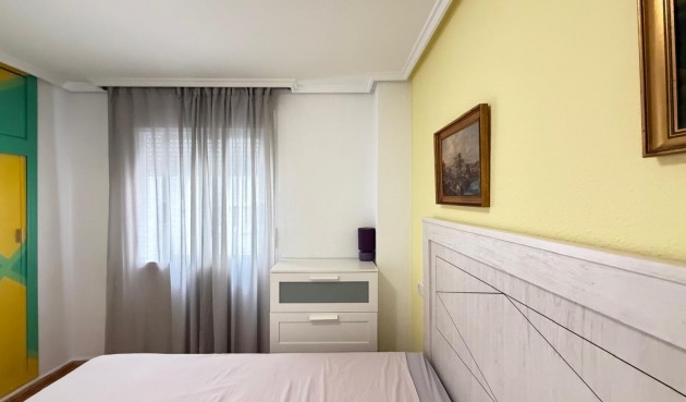 Resale - Apartment -
Torrevieja - PARQUE DE LAS NACIONES