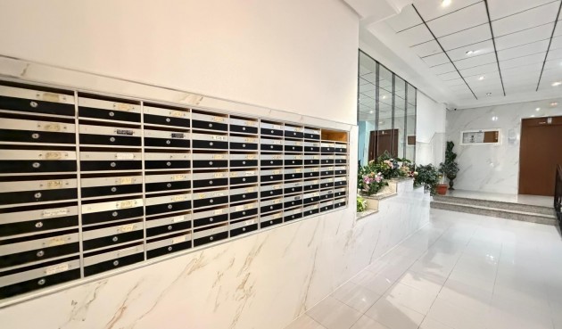 Resale - Apartment -
Torrevieja - PARQUE DE LAS NACIONES