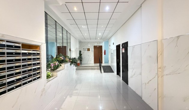 Resale - Apartment -
Torrevieja - PARQUE DE LAS NACIONES