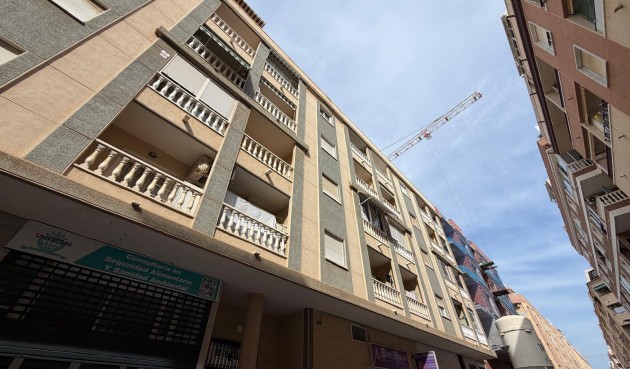 Resale - Apartment -
Torrevieja - PARQUE DE LAS NACIONES