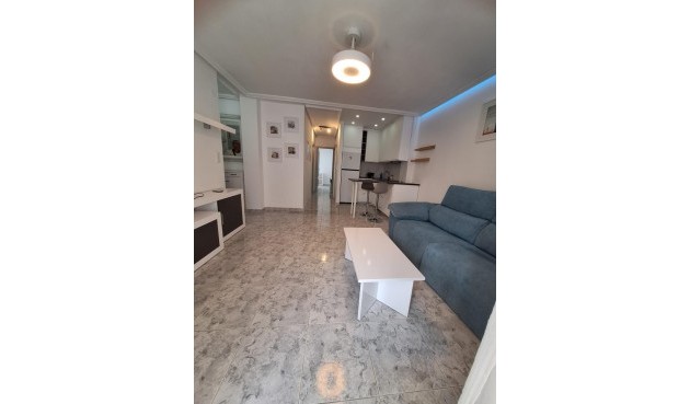 Resale - Apartment -
Torrevieja - Nueva Torrevieja