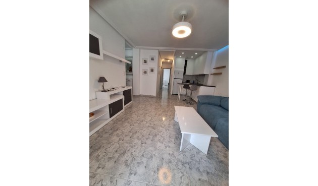 Resale - Apartment -
Torrevieja - Nueva Torrevieja