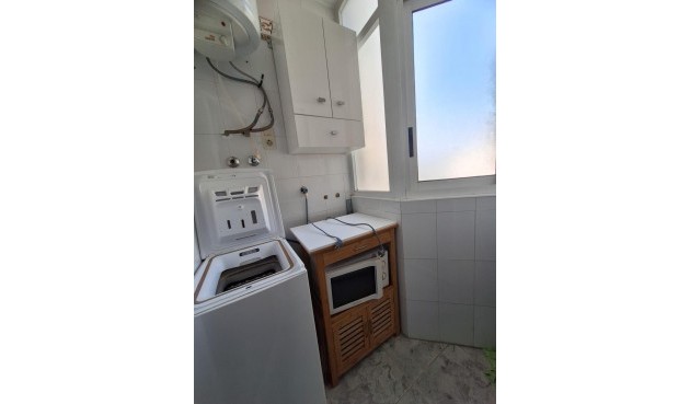 Resale - Apartment -
Torrevieja - Nueva Torrevieja