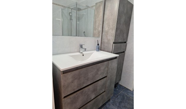 Resale - Apartment -
Torrevieja - Nueva Torrevieja