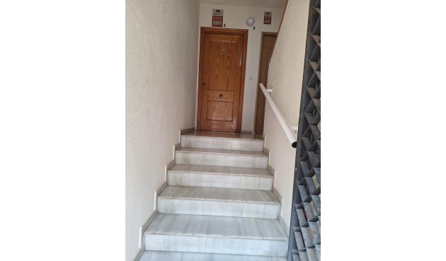 Resale - Apartment -
Torrevieja - Nueva Torrevieja