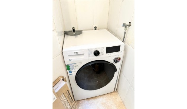 Resale - Apartment -
Torrevieja - Centro
