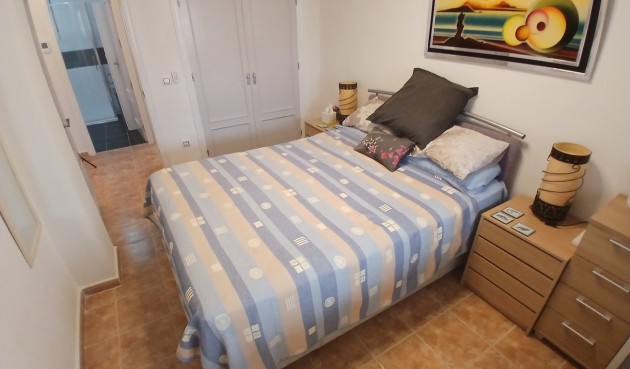 Resale - Villa -
Villamartin - Costa Blanca