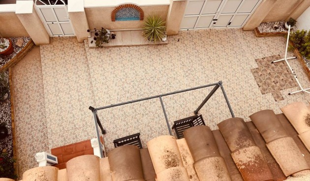 Resale - Villa -
Villamartin - Costa Blanca