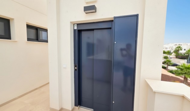 Resale - Penthouse -
Pilar de la Horadada - Costa Blanca