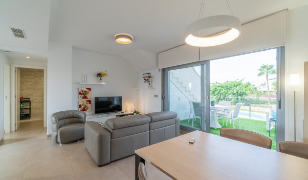 Resale - Bungalow -
Vistabella Golf Entre Naranjos - Inland