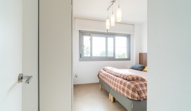 Resale - Bungalow -
Vistabella Golf Entre Naranjos - Inland