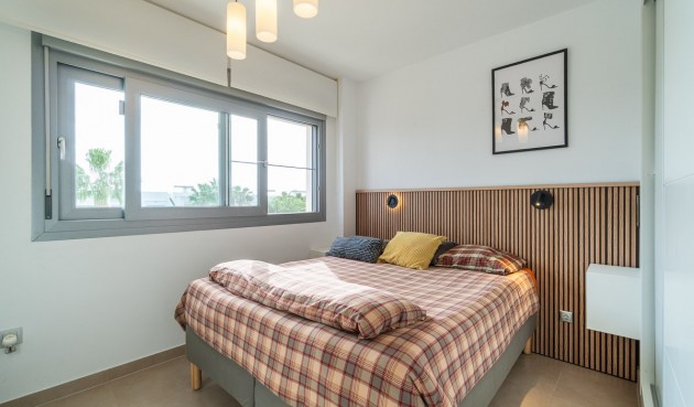 Resale - Bungalow -
Vistabella Golf Entre Naranjos - Inland