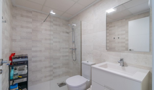 Resale - Bungalow -
Vistabella Golf Entre Naranjos - Inland