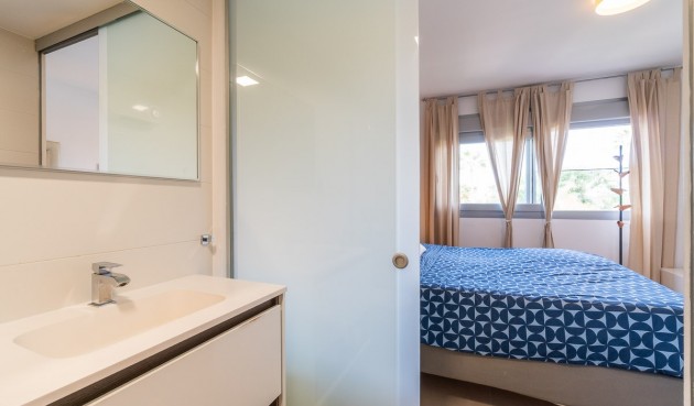 Resale - Bungalow -
Vistabella Golf Entre Naranjos - Inland