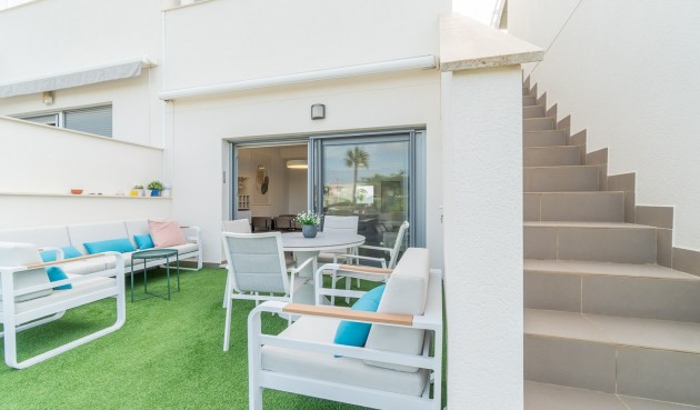 Resale - Bungalow -
Vistabella Golf Entre Naranjos - Inland