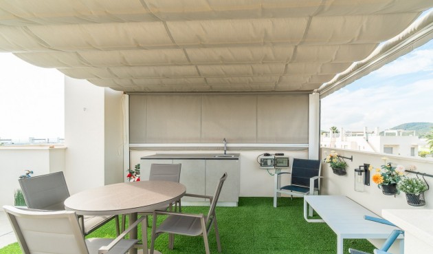Resale - Bungalow -
Vistabella Golf Entre Naranjos - Inland