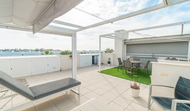 Resale - Bungalow -
Vistabella Golf Entre Naranjos - Inland