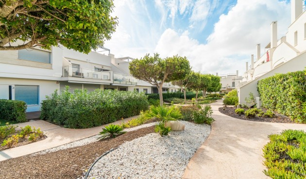 Resale - Bungalow -
Vistabella Golf Entre Naranjos - Inland