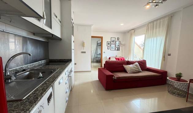 Resale - Penthouse -
Torrevieja - Centro
