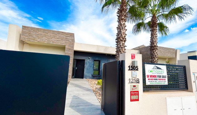 Resale - Villa -
Algorfa - Inland