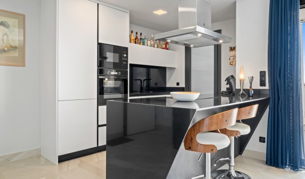 Resale - Apartment -
Villamartin - Costa Blanca