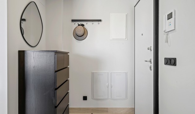 Resale - Apartment -
Villamartin - Costa Blanca