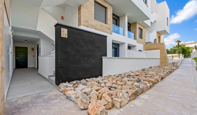 Resale - Apartment -
Villamartin - Costa Blanca