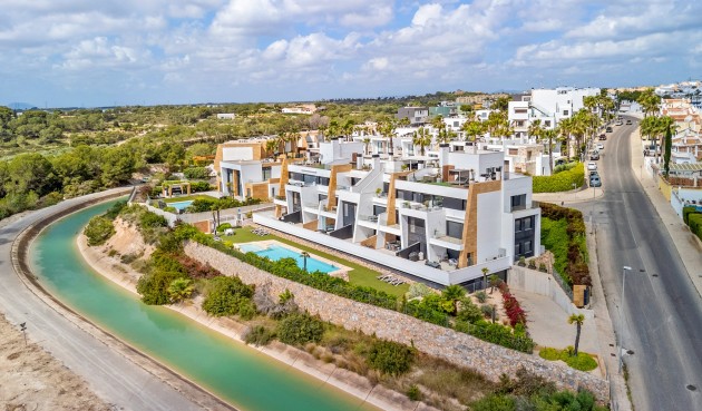 Resale - Apartment -
Villamartin - Costa Blanca