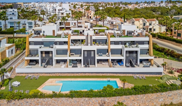 Resale - Apartment -
Villamartin - Costa Blanca