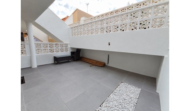 Resale - Apartment -
La Mata - Costa Blanca