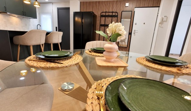 Resale - Apartment -
Torrevieja - Playa del Cura