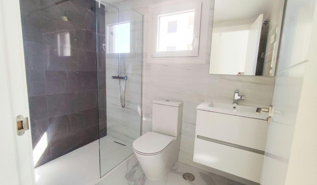 Brukt - Apartment -
Orihuela Costa - Punta Prima