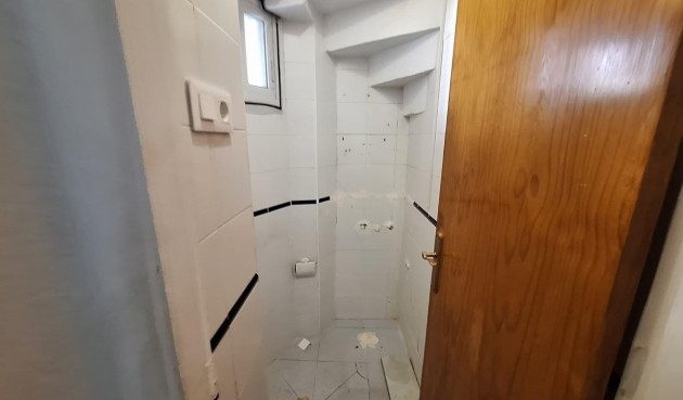 Resale - Quad House -
Torrevieja - Carrefour